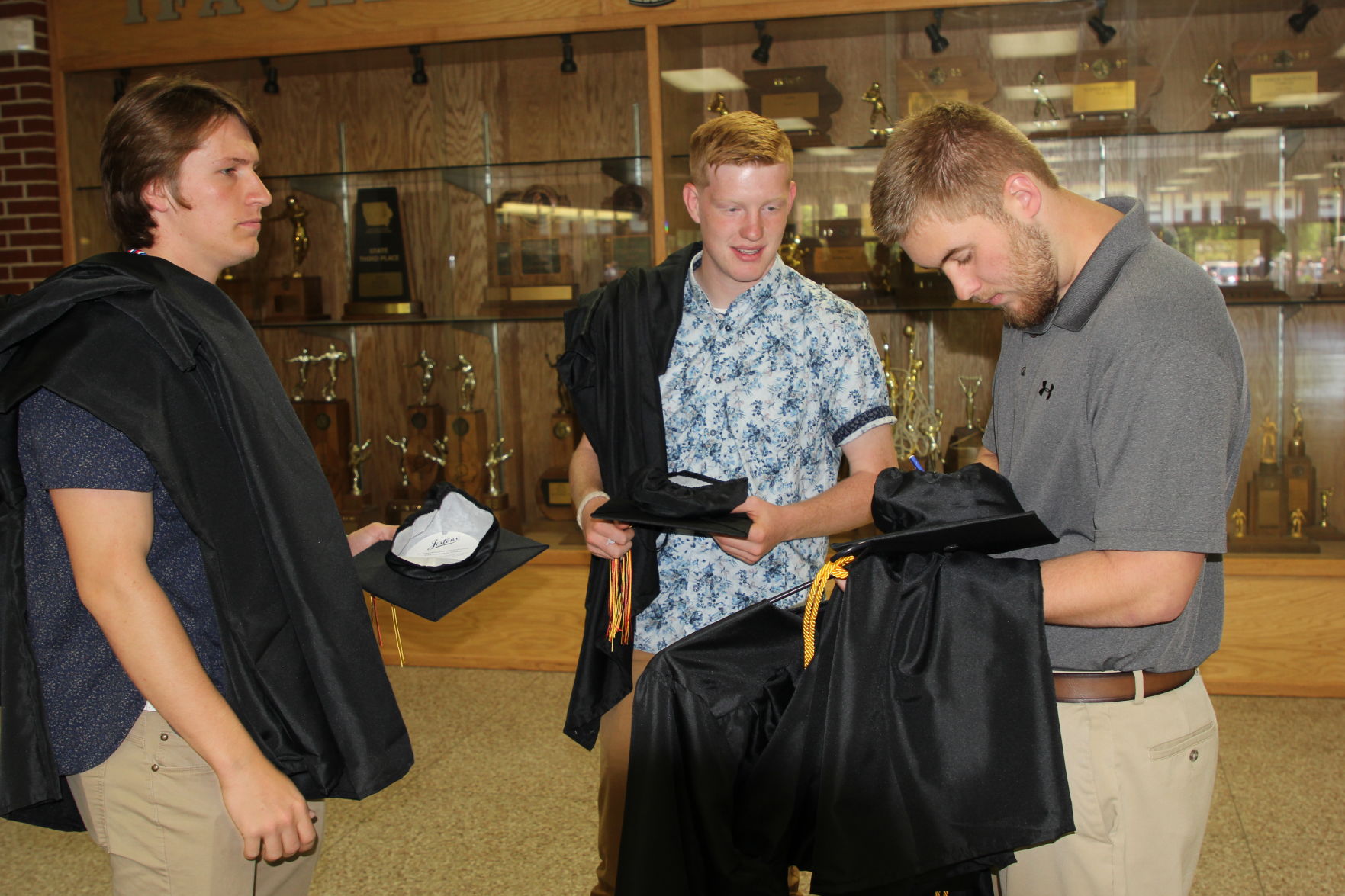 IFA_Grad_7302.JPG
